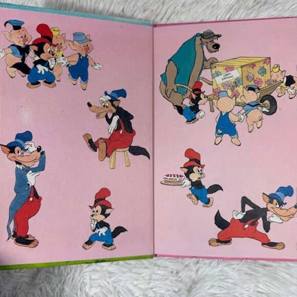 Vintage Set of 4 Disney Children's Books Dumbo/ 3 Little Pigs/ Scamp/ Peter Pan - Picture 11 of 16